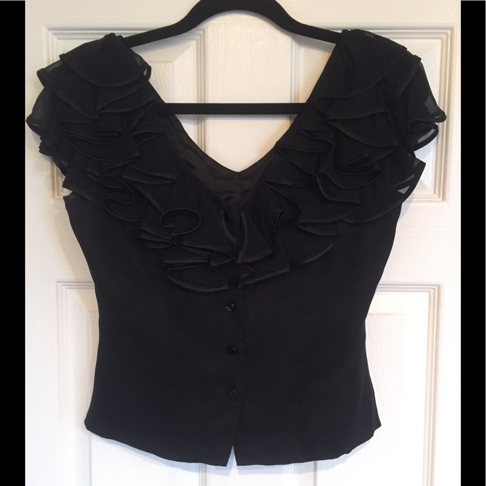 Black ruffled crop midi top🖤